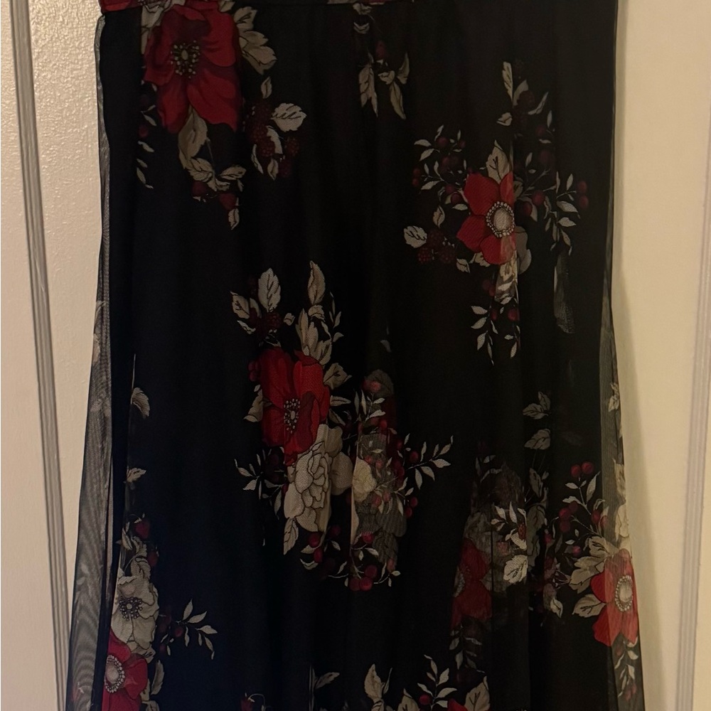 Cato Black and Red Floral Midi Skirt